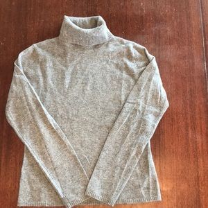 Ann Taylor 100% Cashmere Sweater